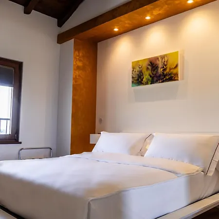 Borgo Torricella 4*