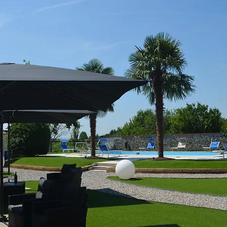 Borgo Torricella ホテル 4*
