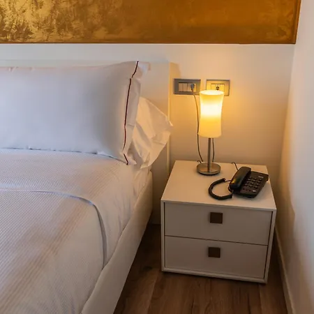 Borgo Torricella ホテル 4*