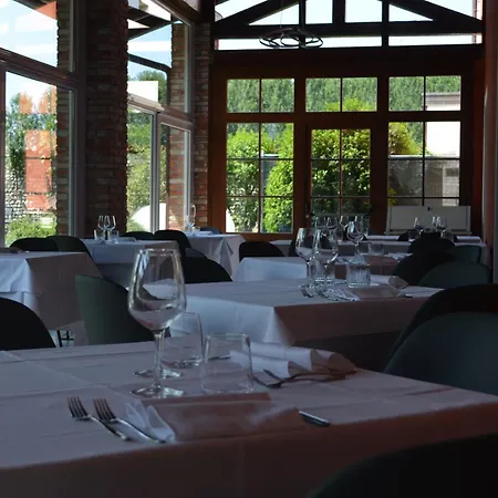 ホテル Borgo Torricella 4*