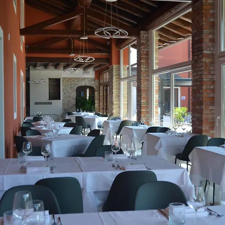 Borgo Torricella ホテル