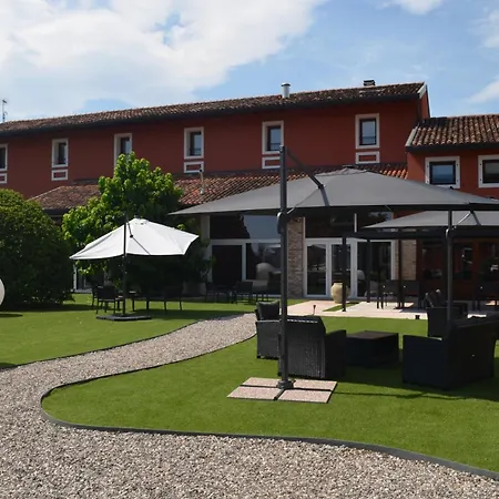 Borgo Torricella ホテル